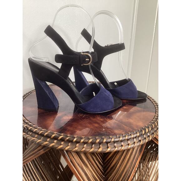 Ferragamo MODERN Navy Black Color Block Sexy Suede Strappy Sculpted Heels 6 Hot - Picture 4 of 9